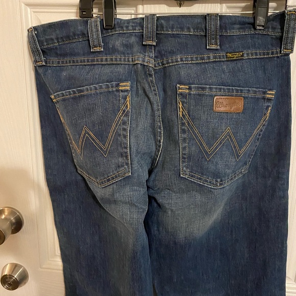 Wrangler mens - Picture 2 of 4